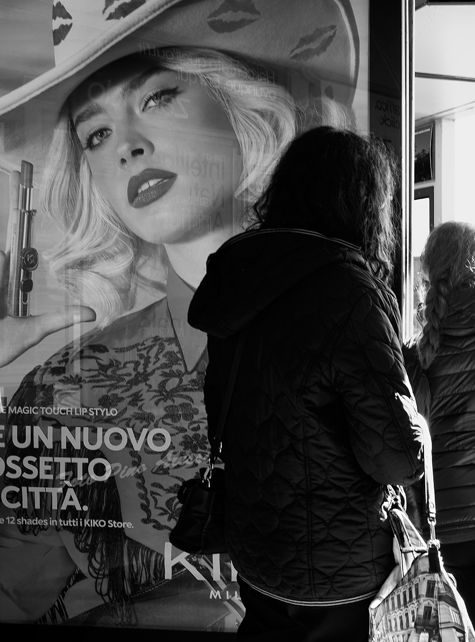 2722_6924a6a1c909c.jpg 954X1290 px